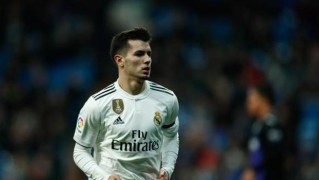  英超-迪亚斯造点米兰丘克红牌致胜利物浦  