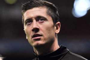  莱万多夫斯基重返安联球场受追捧  