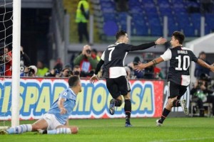  拉齐奥争议红牌引发赛后主帅激烈抗议  