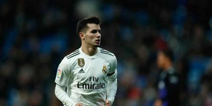  英超-迪亚斯造点米兰丘克红牌致胜利物浦  