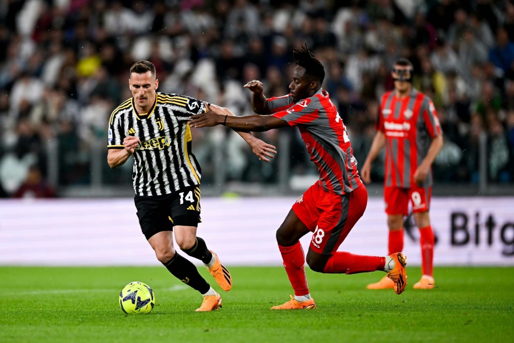  克雷莫内塞绝地反击上演保级奇迹  