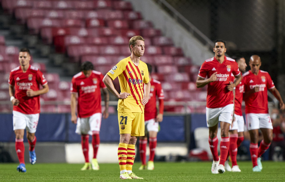  纽卡斯尔联定位球战术显威战胜狼队